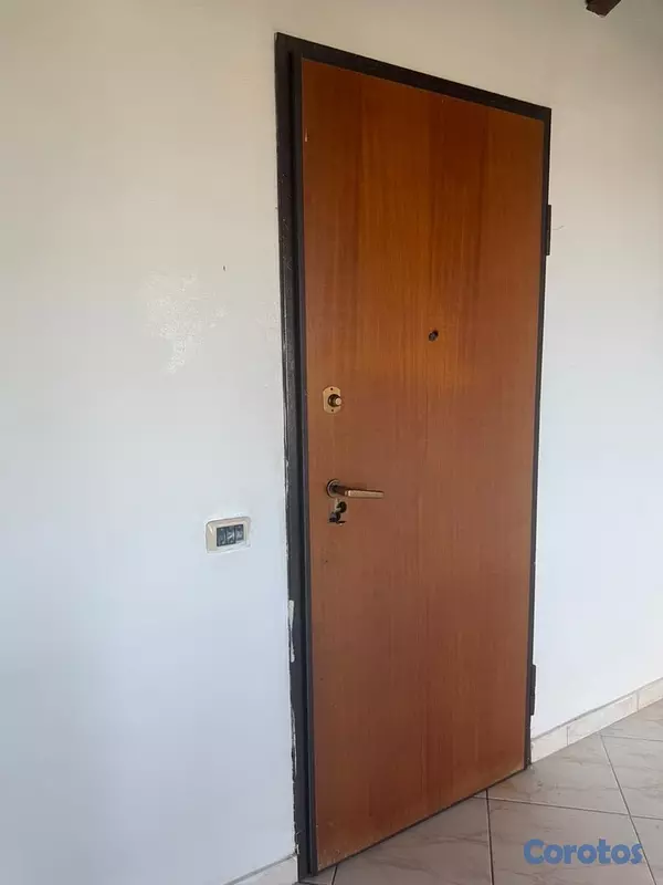 apartamentos - Penthouse de Dos Niveles en Alquiler – Avenida España.
 17
