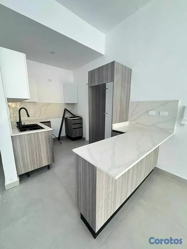 apartamentos - Venta de Apartamento en el Naco  3