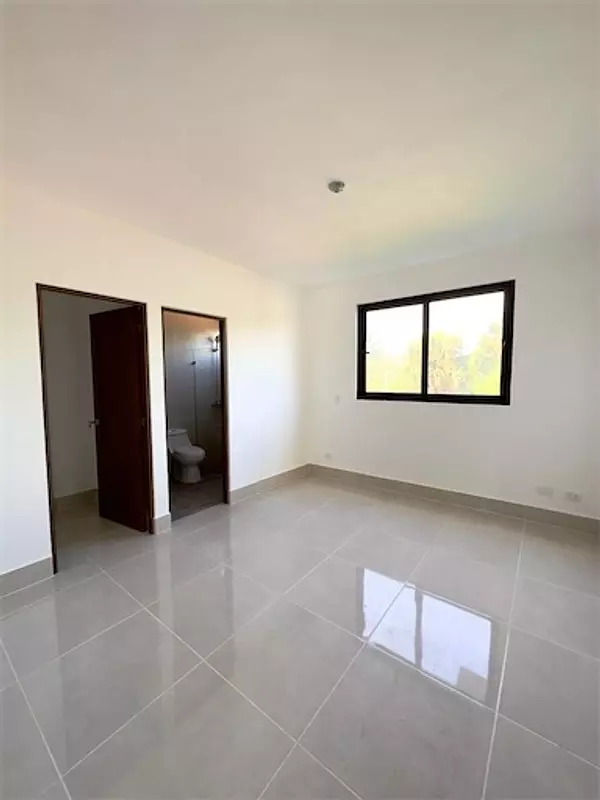 apartamentos - Apartamento de venta con área de cine en La Esmeralda  8
