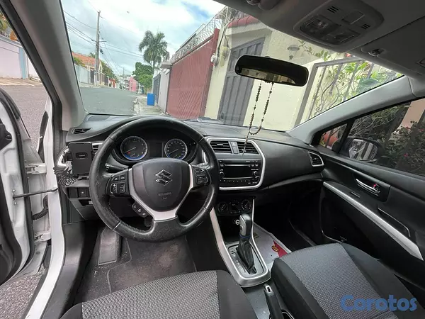 jeepetas y camionetas - Suzuki S-Cross 2016 de oportunidad 9
