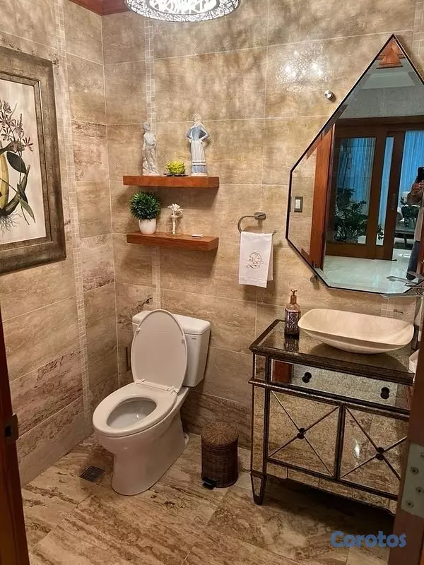 apartamentos - Espectacular apartamento en venta ubicado en Naco 

US$695,000 18