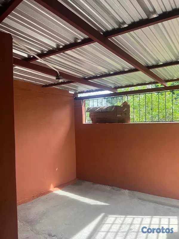 casas - CASA EN ALQUILER
 PARA VIVIENDA,NEGOCIOS
Y ALMACÉN,SANTO DOMINGO OESTE ALAMO 12