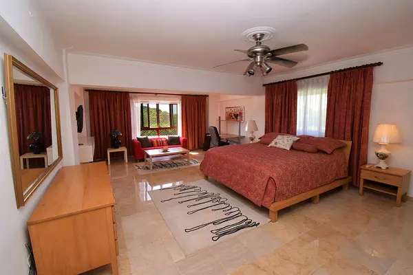 apartamentos - Apartamento en alquiler amueblado en la exclusiva Av. Anacaona 2