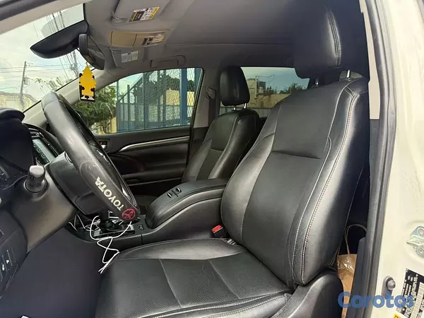 jeepetas y camionetas - ¡Toyota Highlander Limited 2019 Full! 7