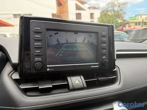 jeepetas y camionetas - Toyota Rav4 XLE 2021 9