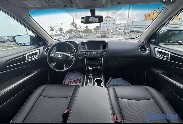 jeepetas y camionetas - Nissan Pathfinder SV AWD 2019 6