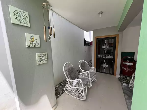 casas - Casa Moderna de 2 Niveles en Brisa Oriental  1756 10