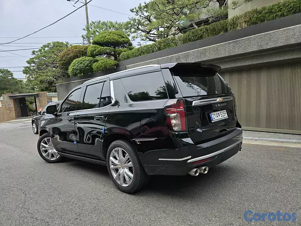 otros vehiculos - CHEVROLET TAHOE HIGHCOUNTRY 2023 NEGRO GASOLINA 10