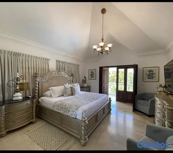 casas vacacionales y villas - VILLA EN VENTA EN COCOTAL GOLF & COUNTRY CLUB, FRENTE AL CAMPO DE GOLF 3