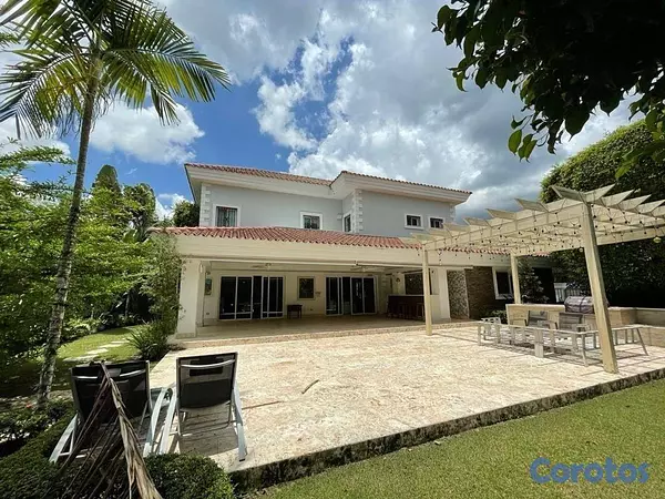 casas - Casa de 4 habitaciones 4 baños en alquiler en Cues 4