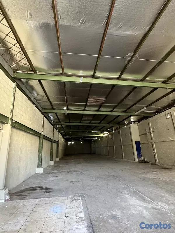 oficinas y locales comerciales - NAVE COMERCIAL 3