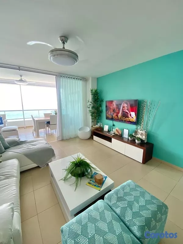 apartamentos - venta de apartamento primera línea de playa en Marbella amueblado  9