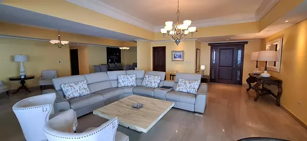 apartamentos - 🏙 Apartamento en Venta – Malecón Center 4