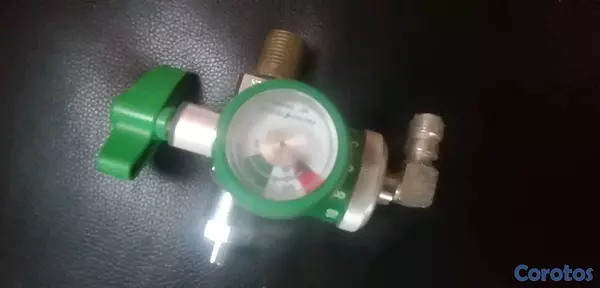 Artículos Deportivos - Regulador tanque de Oxígeno Profesional Precision Medical - Alto Flujo 15LPM 5
