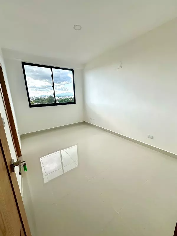 apartamentos - Alquilo apartamento en 📍El Millón de 3 habitaciones en US$1,600 🔥
 3