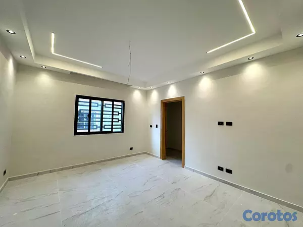 casas - Vendo Townhouse 📍 Prado Oriental, San Isidro – San 19