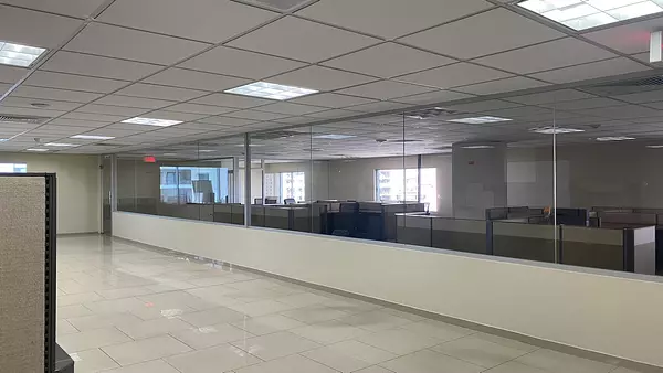oficinas y locales comerciales - 379 METROS EN ALQUILER IDEAL PARA CALL CENTER-EVARISTO 2