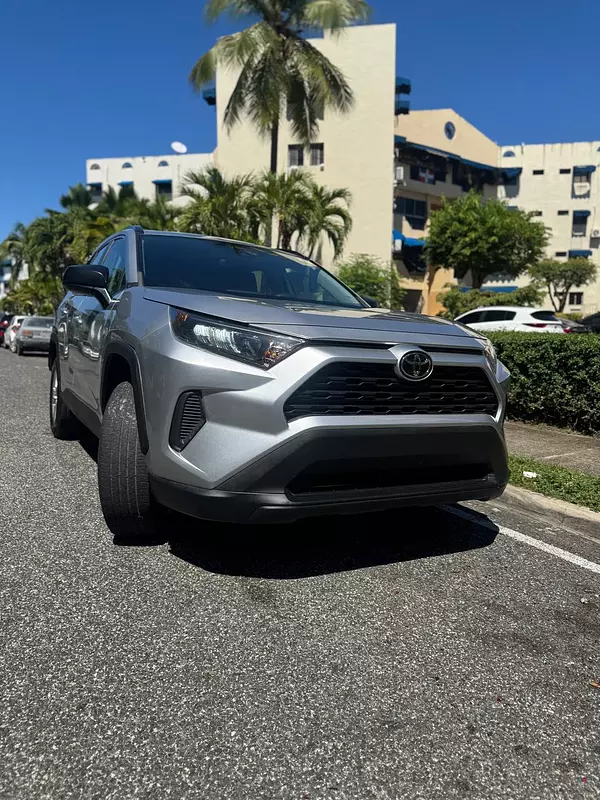 jeepetas y camionetas - Toyota rav4 2021 4
