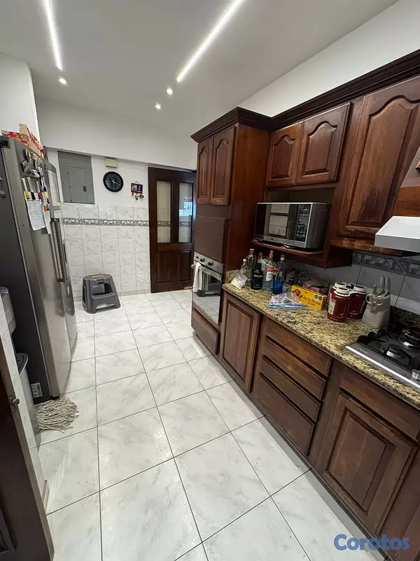 apartamentos - Apartamento 3er  piso en Paraiso 7