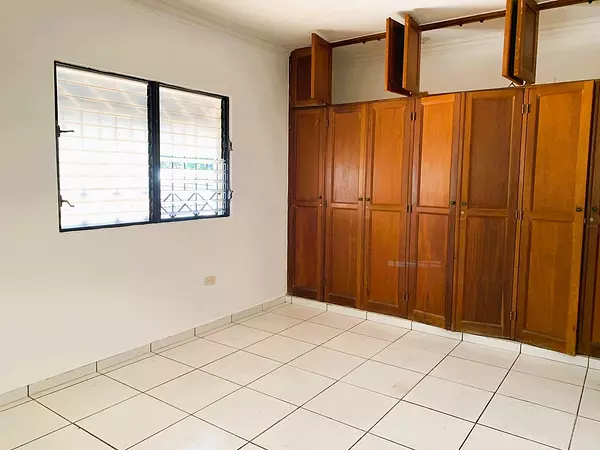 apartamentos - apartamento con terraza en evaristo morales  10