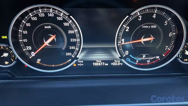 carros - BMW 520i 2016 8