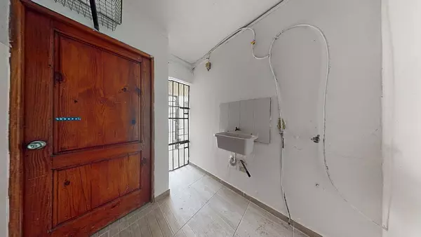 apartamentos - Apartamento Clásico 4to piso en Los Prados 10