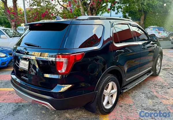 jeepetas y camionetas - FORD EXPLORER XLT NEGRA 2017 IMPORTADA POR VIAMAR, 11