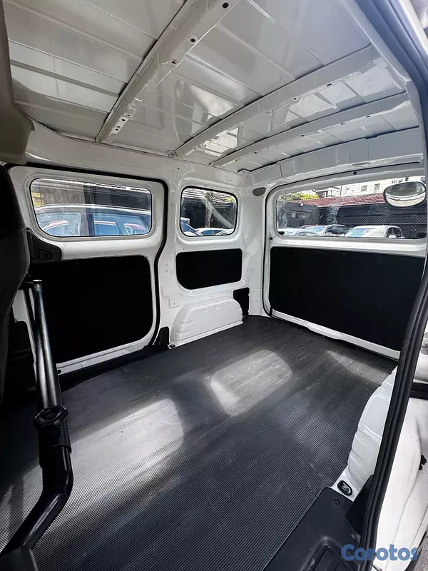 jeepetas y camionetas - Nissan NV200 2020 8