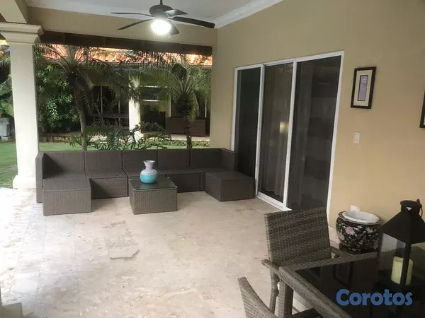 casas vacacionales y villas - Villa en Juan Dolio, En Metro Contry Club. (Town H 10