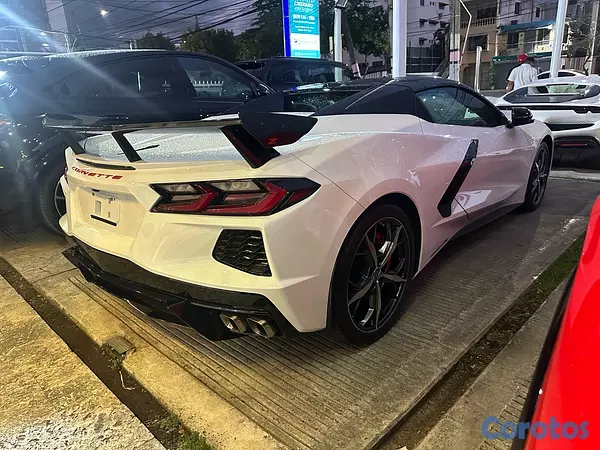 carros - Chevrolet Corvette 3LT año 2023  4