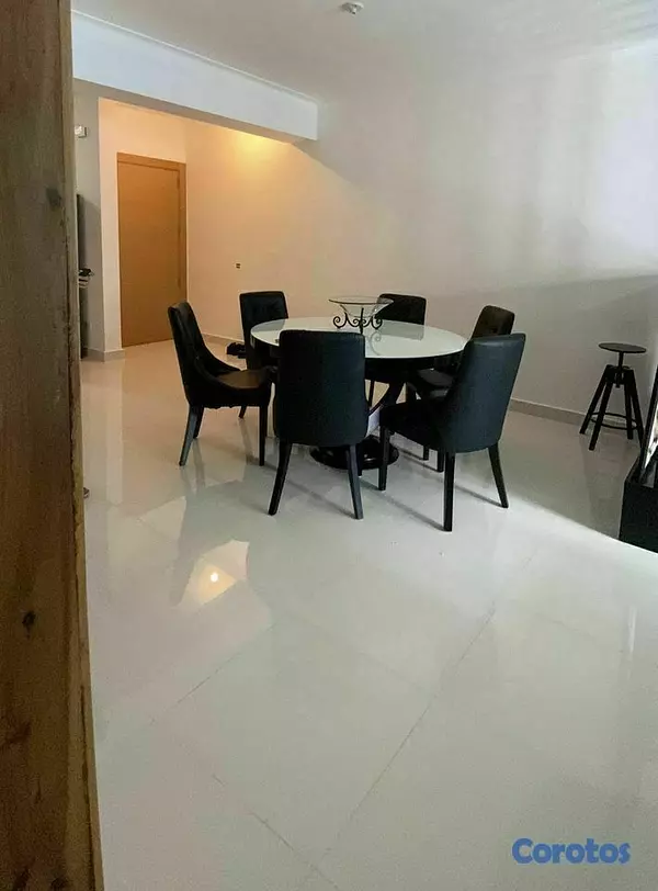 apartamentos - Apartamento remodelado de 3 habitaciones el millón 3