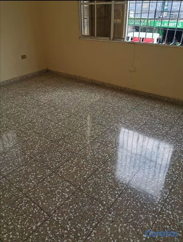 apartamentos - Apto de 1 hab, 2do nivel en la misma Av los beisbo 2