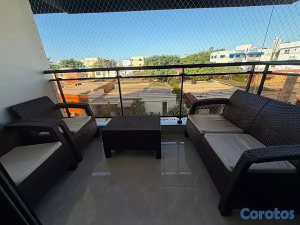 apartamentos - vendo independencia klm 7 piso 3 dos habitaciones dos baños balcón parqueo  8