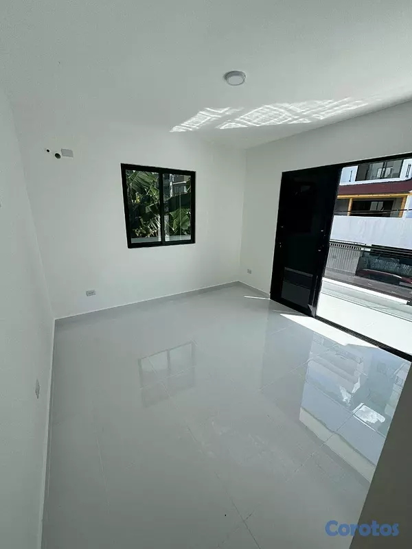 casas - CASA MODERNA EN SANTO DOMINGO ESTE  8