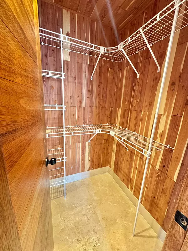 apartamentos - Apartamento en Venta con Línea Blanca Serralles  9