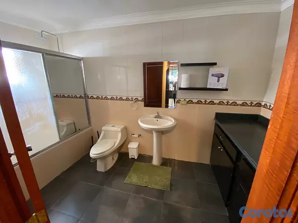 habitaciones y viviendas compartidas - APARTAESTUDIO AMUEBLADO EN EL CACIQUE 11