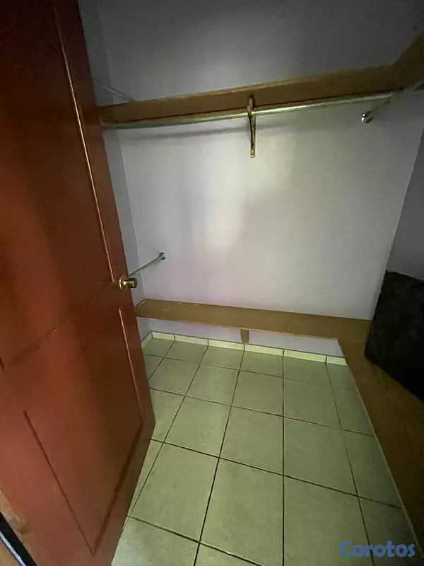 apartamentos - OPORTUNIDAD!! APARTAMENTO EN VENTA POR DEBAJO DE TASACION  3