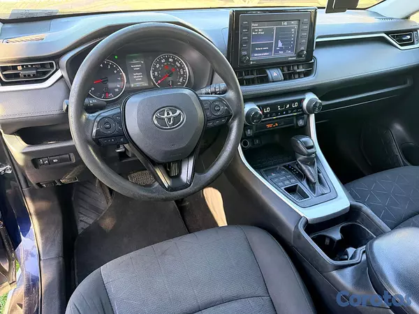 jeepetas y camionetas - Toyota rav4 2021 xle  5