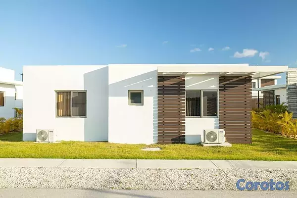 casas vacacionales y villas - Punta Cana – Residencial Velero – Villa lista para entrega 10