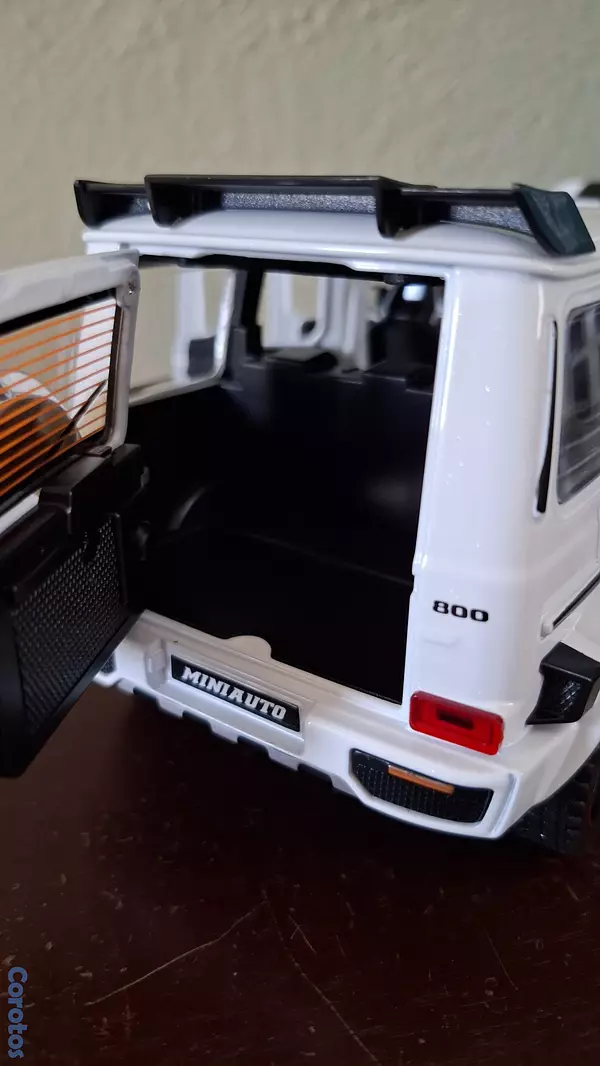 hobby y coleccion - Mercedes benz g wagon 800 6