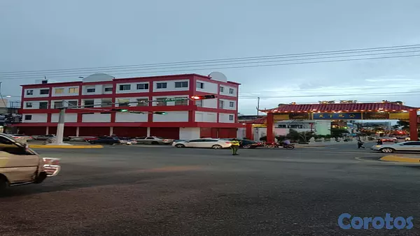 oficinas y locales comerciales - En Alquiler Locales San Carlos Duarte Esquina Mexico 5