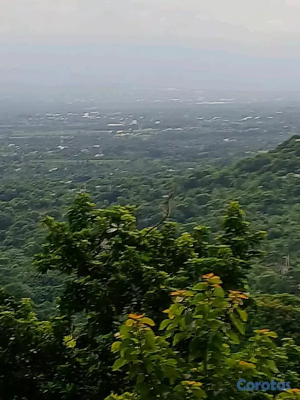solares y terrenos - Se vende finca en montaña de Moca, las lagunas ideal para cabañas o villas  7