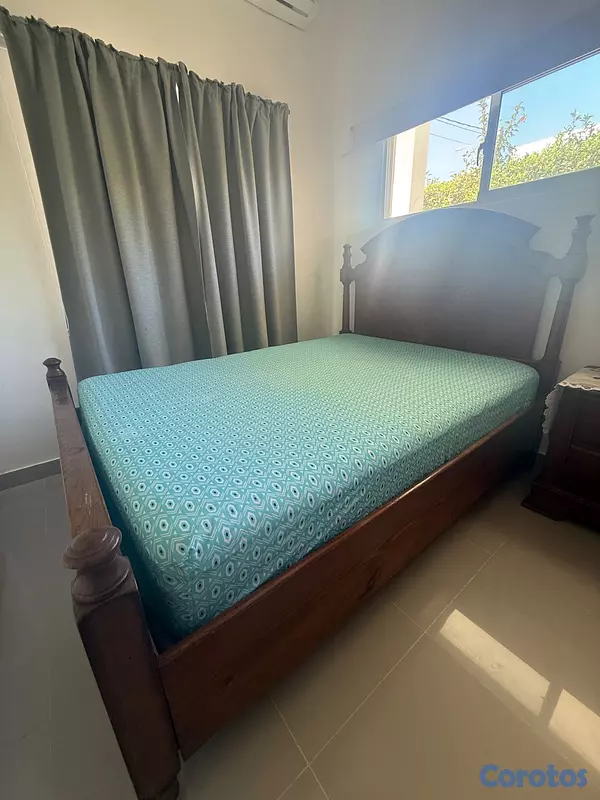 muebles y colchones - CAMA KING SIZE EN MADERA  2