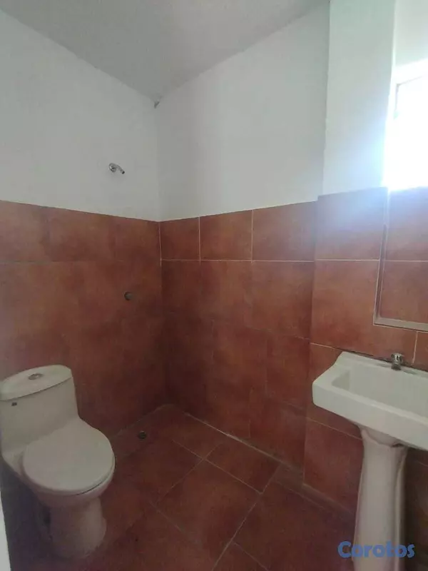 apartamentos -  VENDE COMPLEJO DE RENTA APARTAMENTOS  Y LOCALES C 2