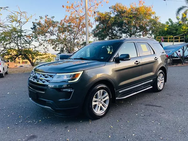 jeepetas y camionetas - FORD EXPLORER XLT 4WD 2019 5