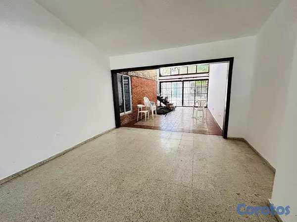 casas - Casa para vivienda o comercial en alquiler en El M 12