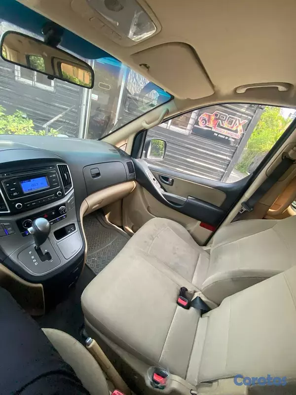 otros vehiculos - Hyundai H-1 2019 15