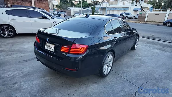carros - BMW 520i 2016 6