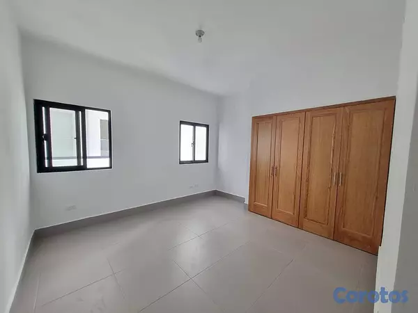 apartamentos - Alquiler de apartamento con 3 habitaciones en el e 11