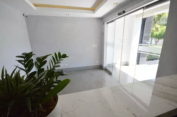 oficinas y locales comerciales - Torre Empresarial en Venta en el Centro de Piantini 5